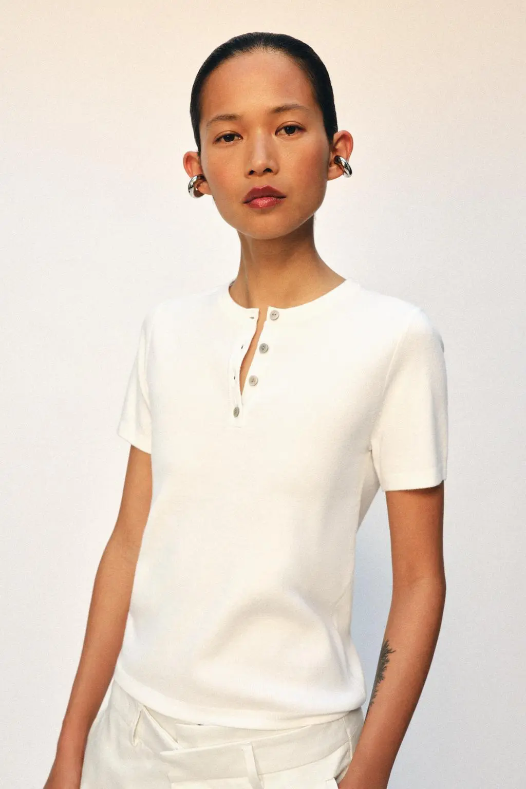 zara product image