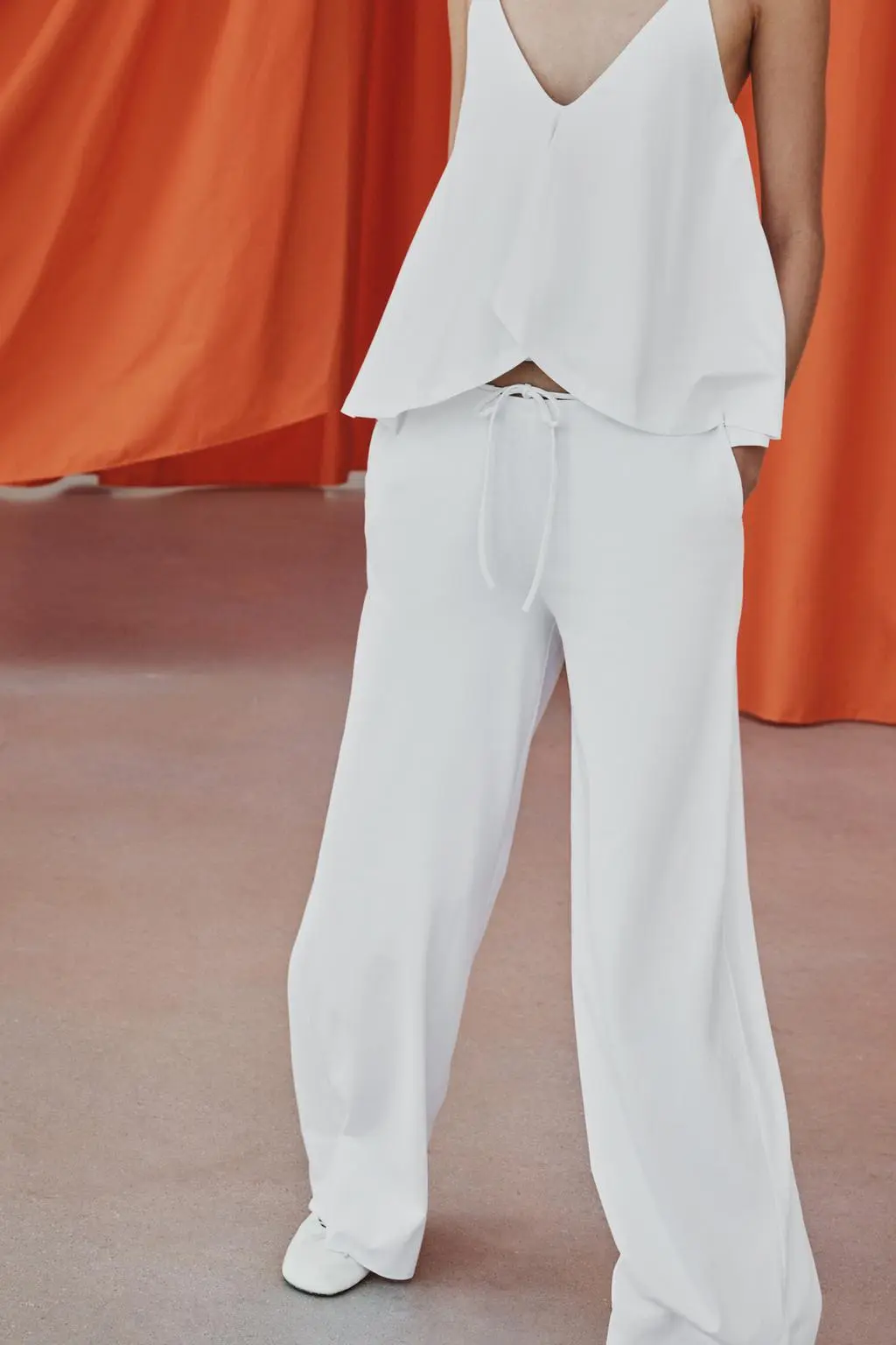 zara product image