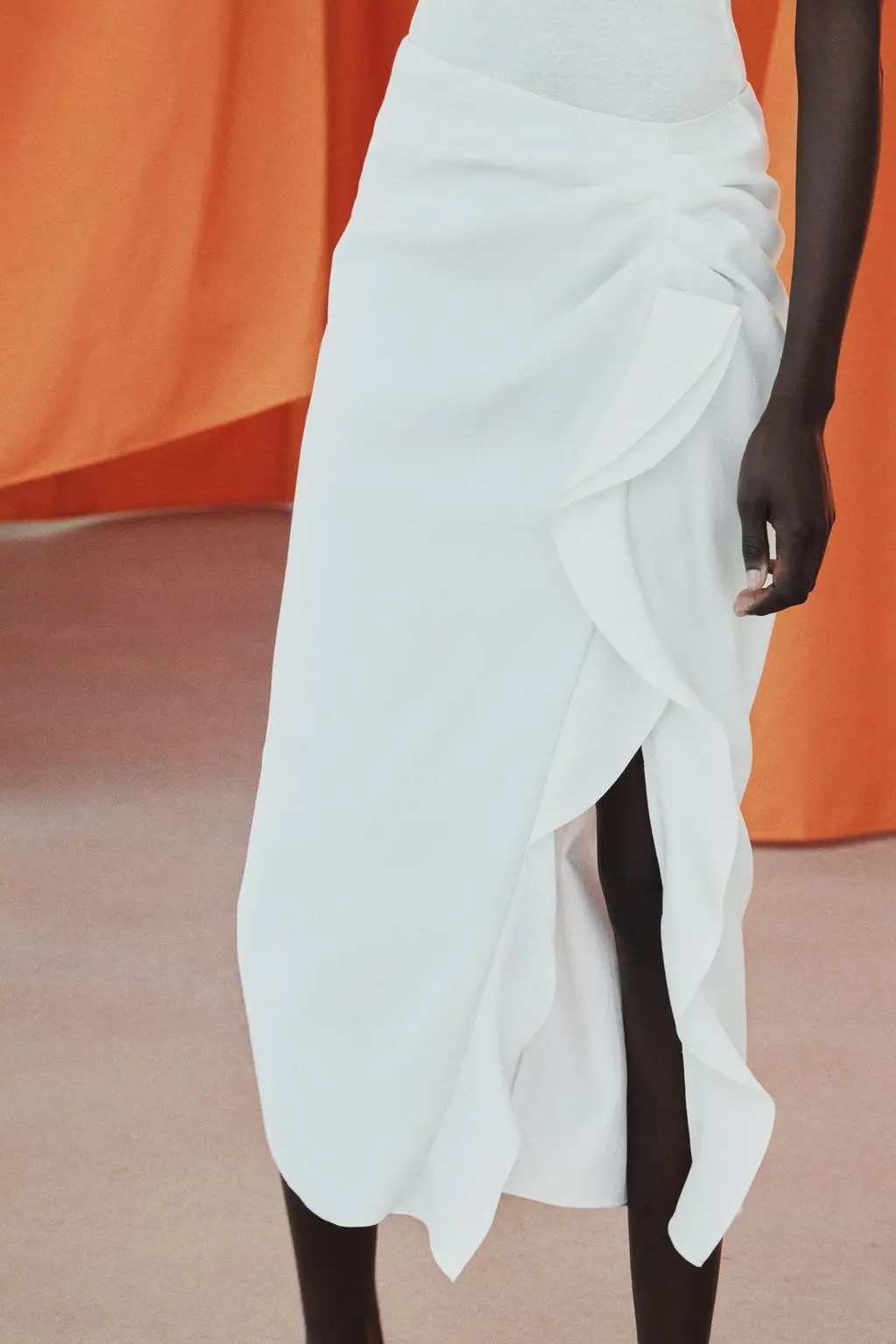 zara product image
