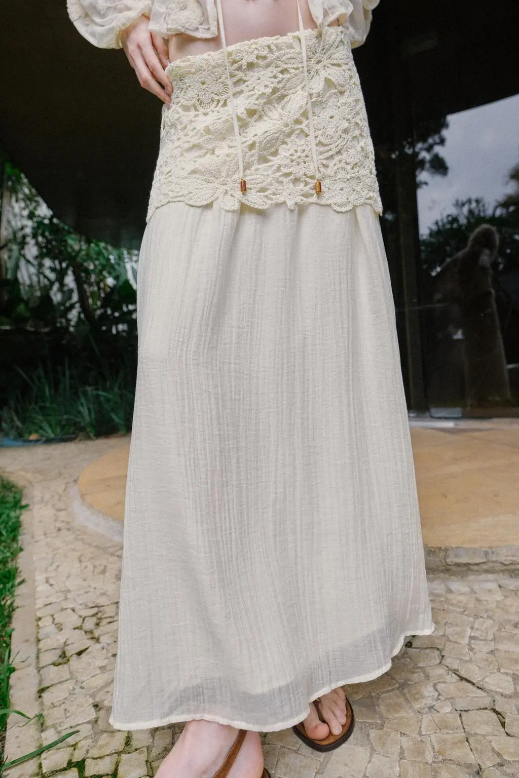 zara product image