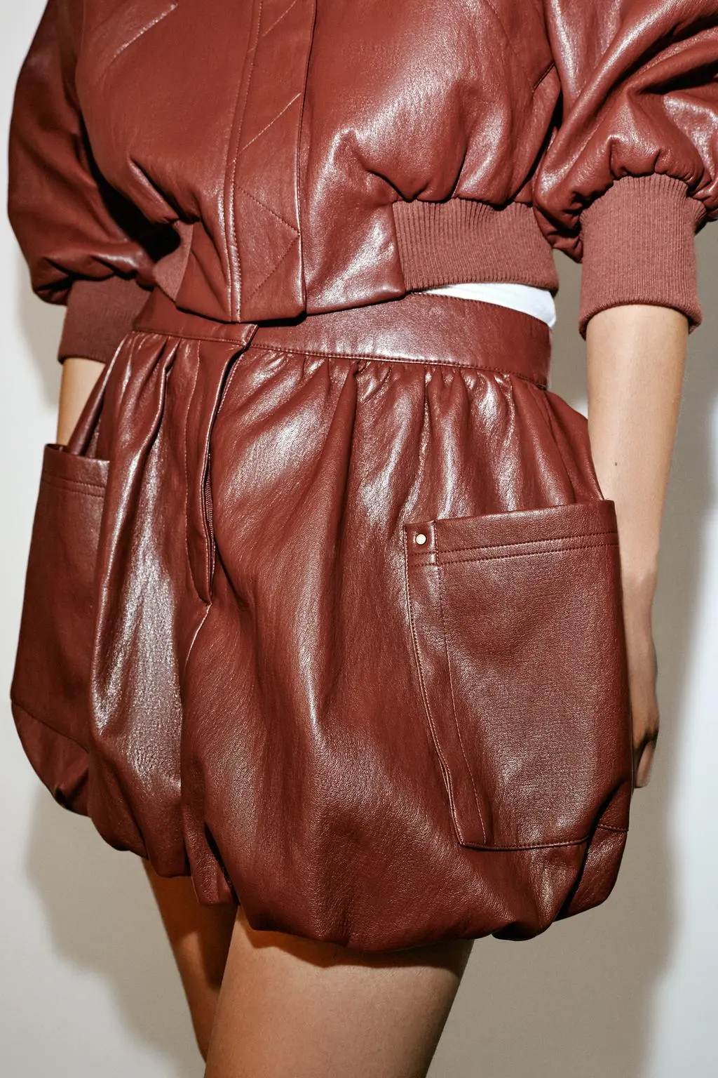 zara product image