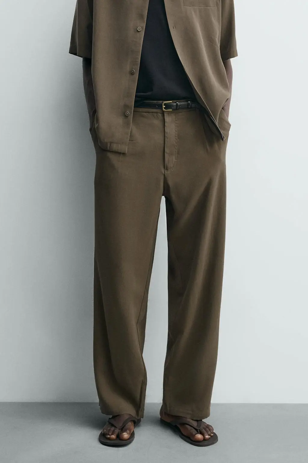 zara product image