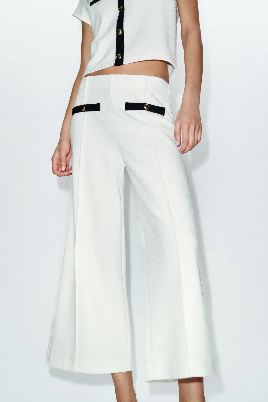 zara product image
