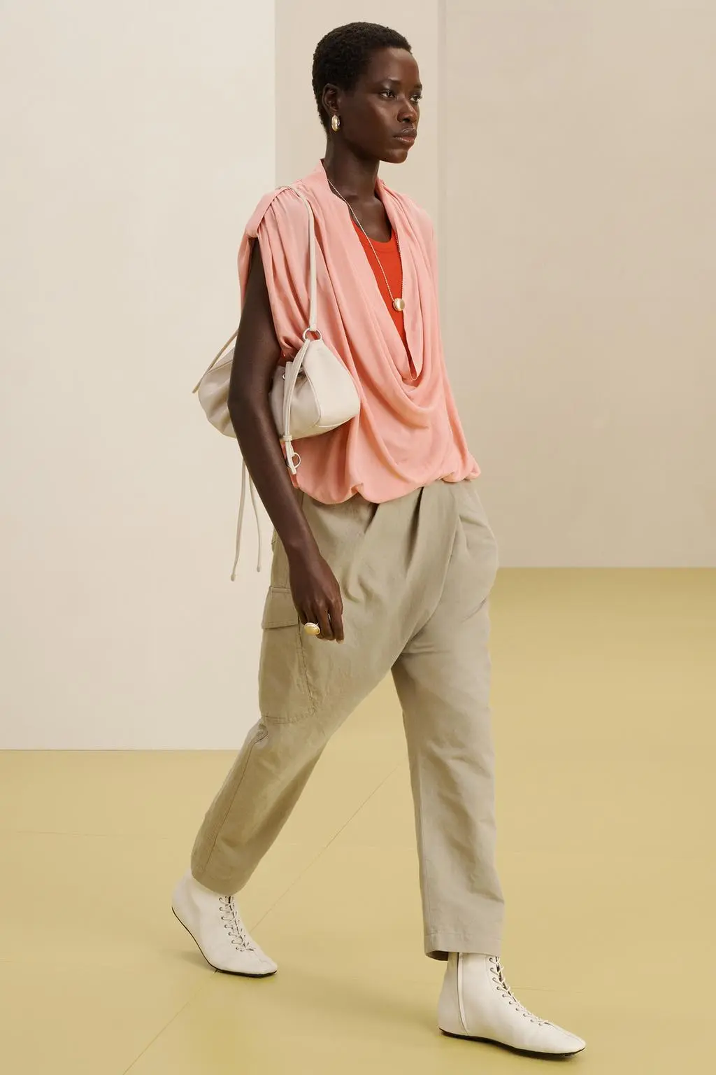 zara product image