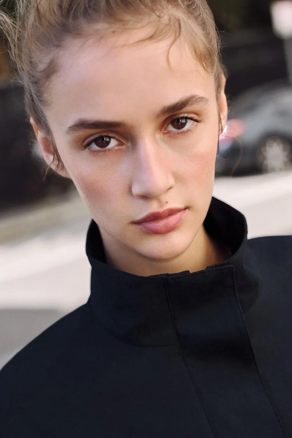zara product image