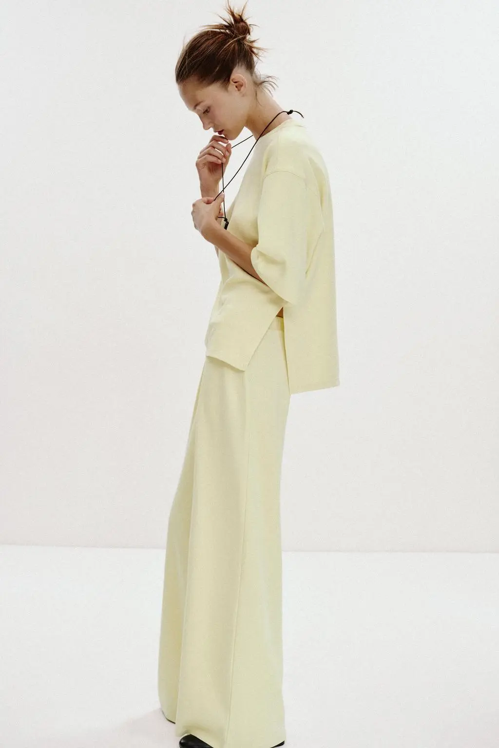 zara product image
