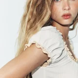 zara product image