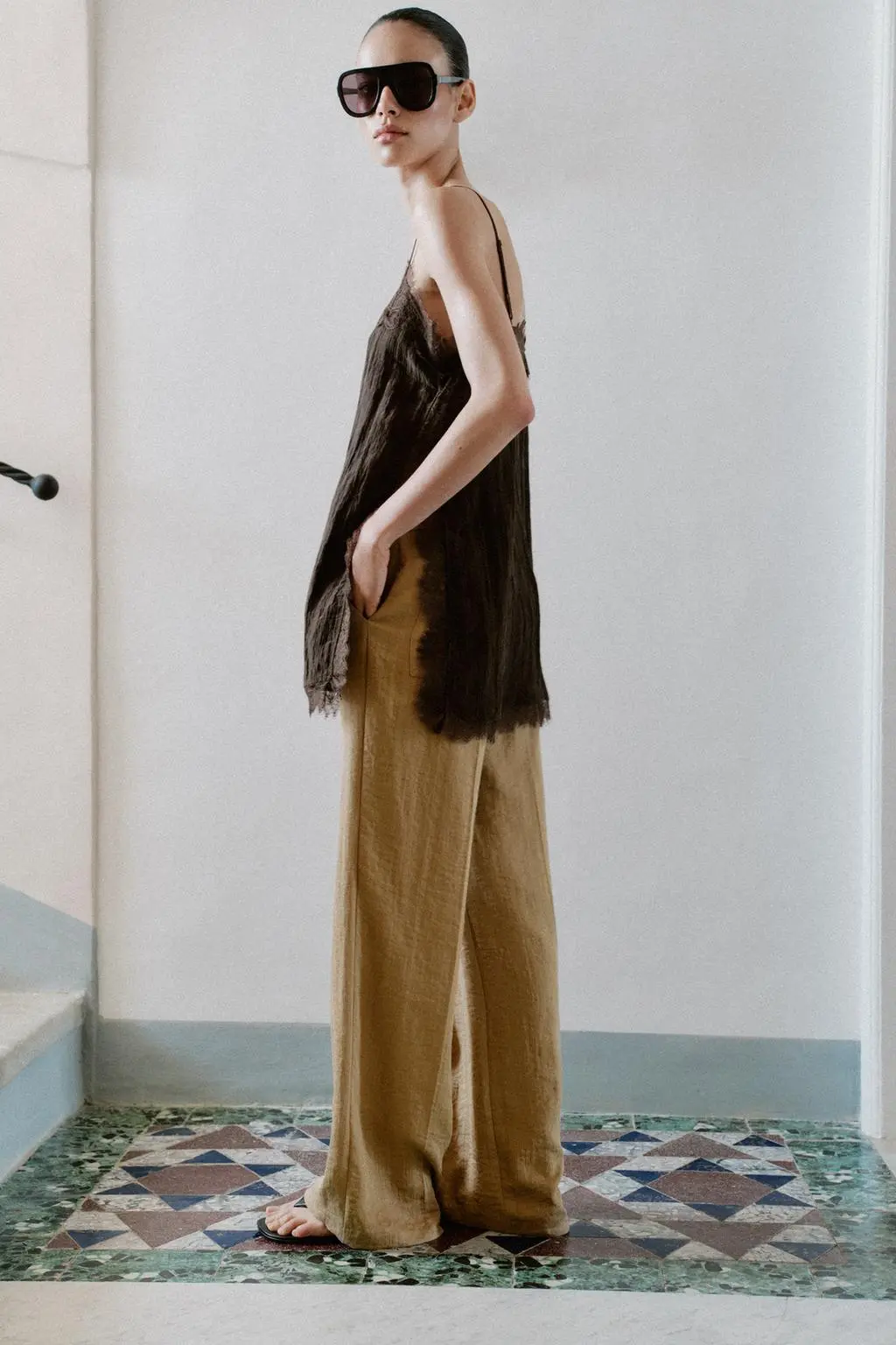 zara product image