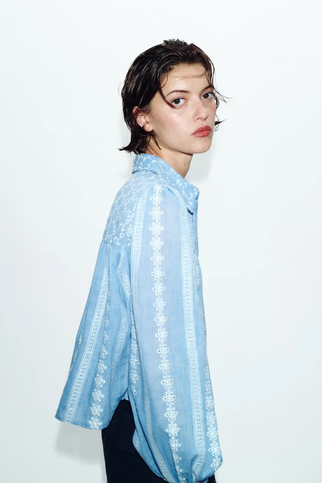 zara product image