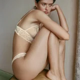 zara product image
