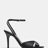 zara product image