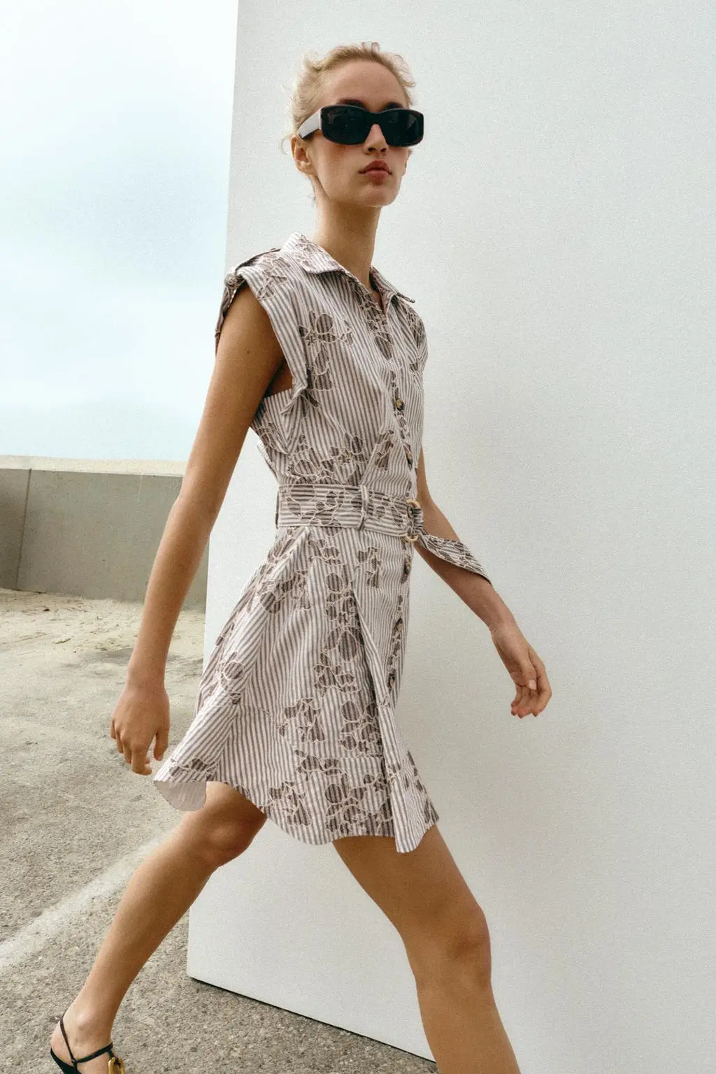 zara product image
