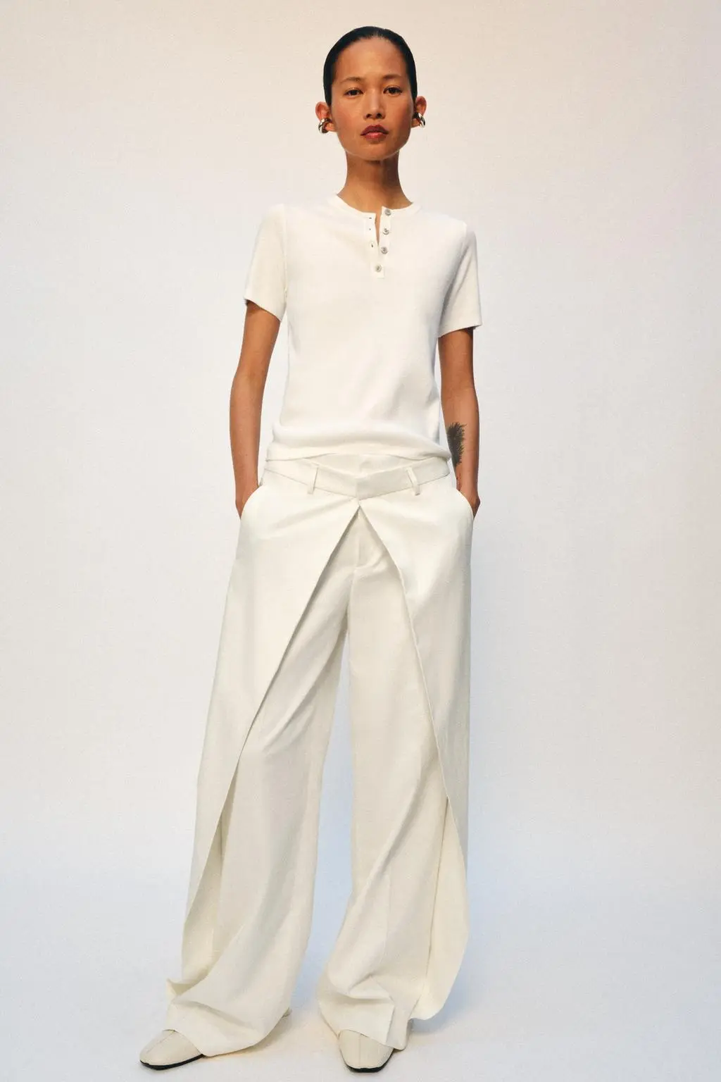 zara product image
