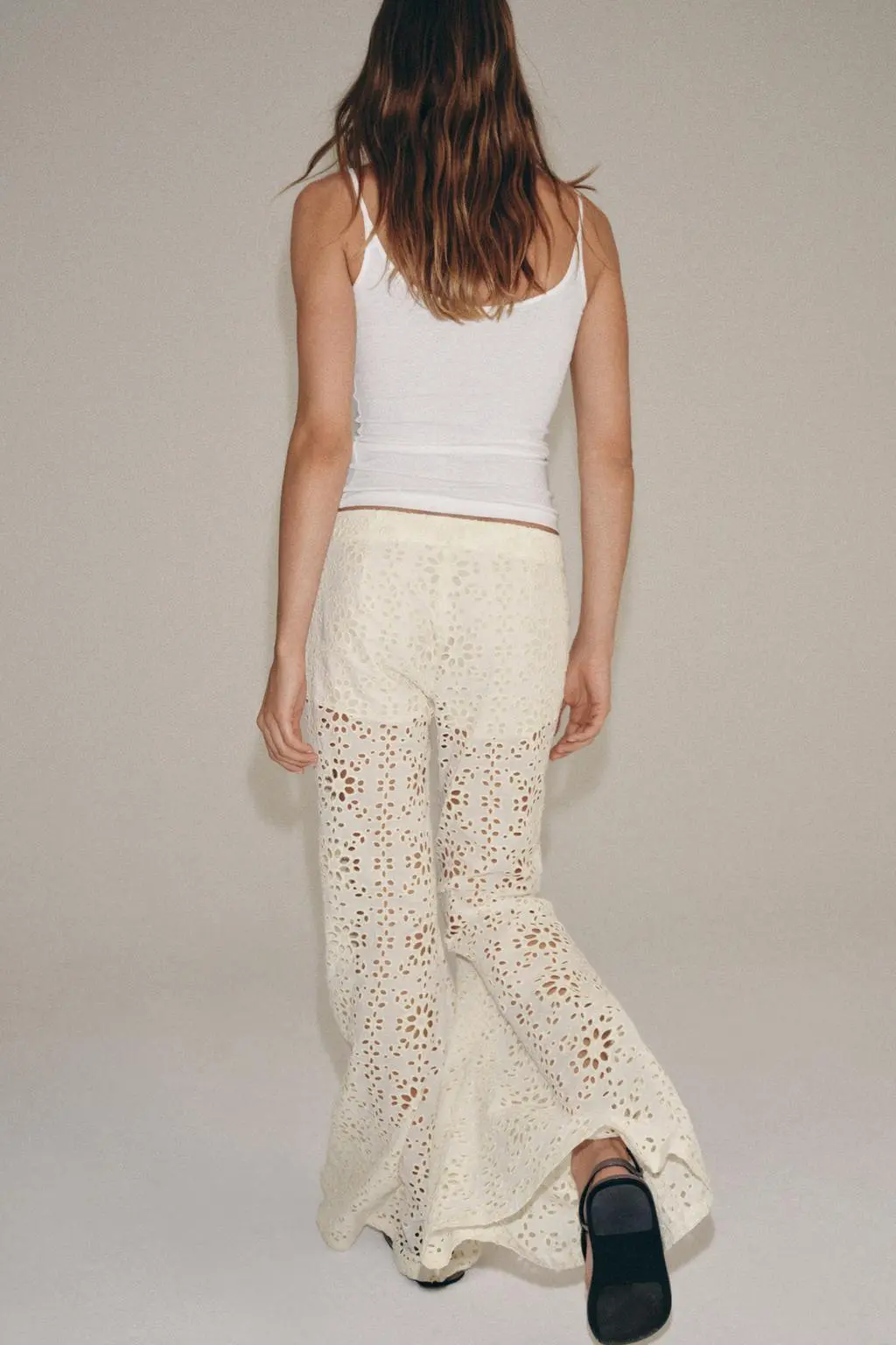 zara product image