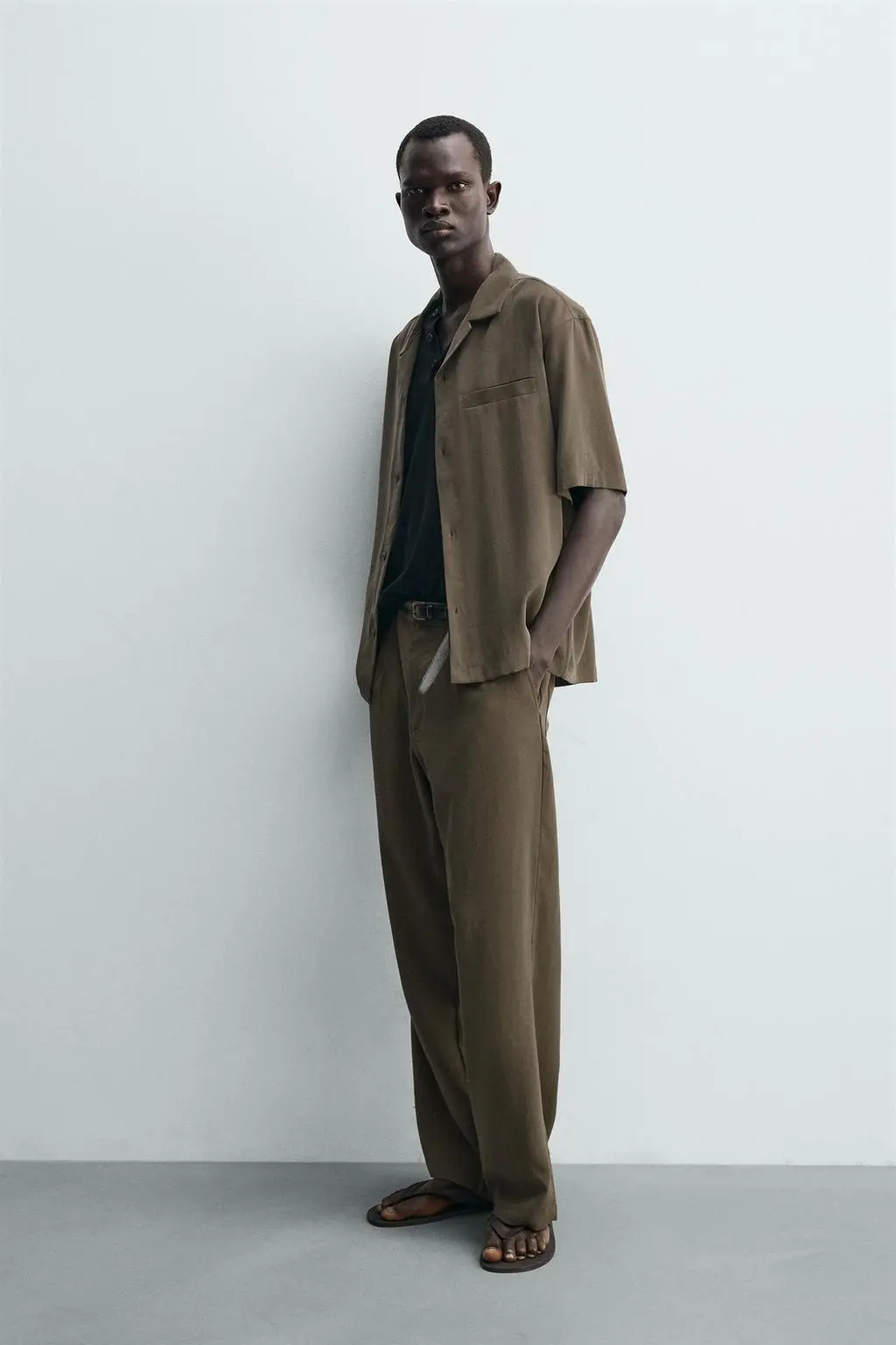 zara product image