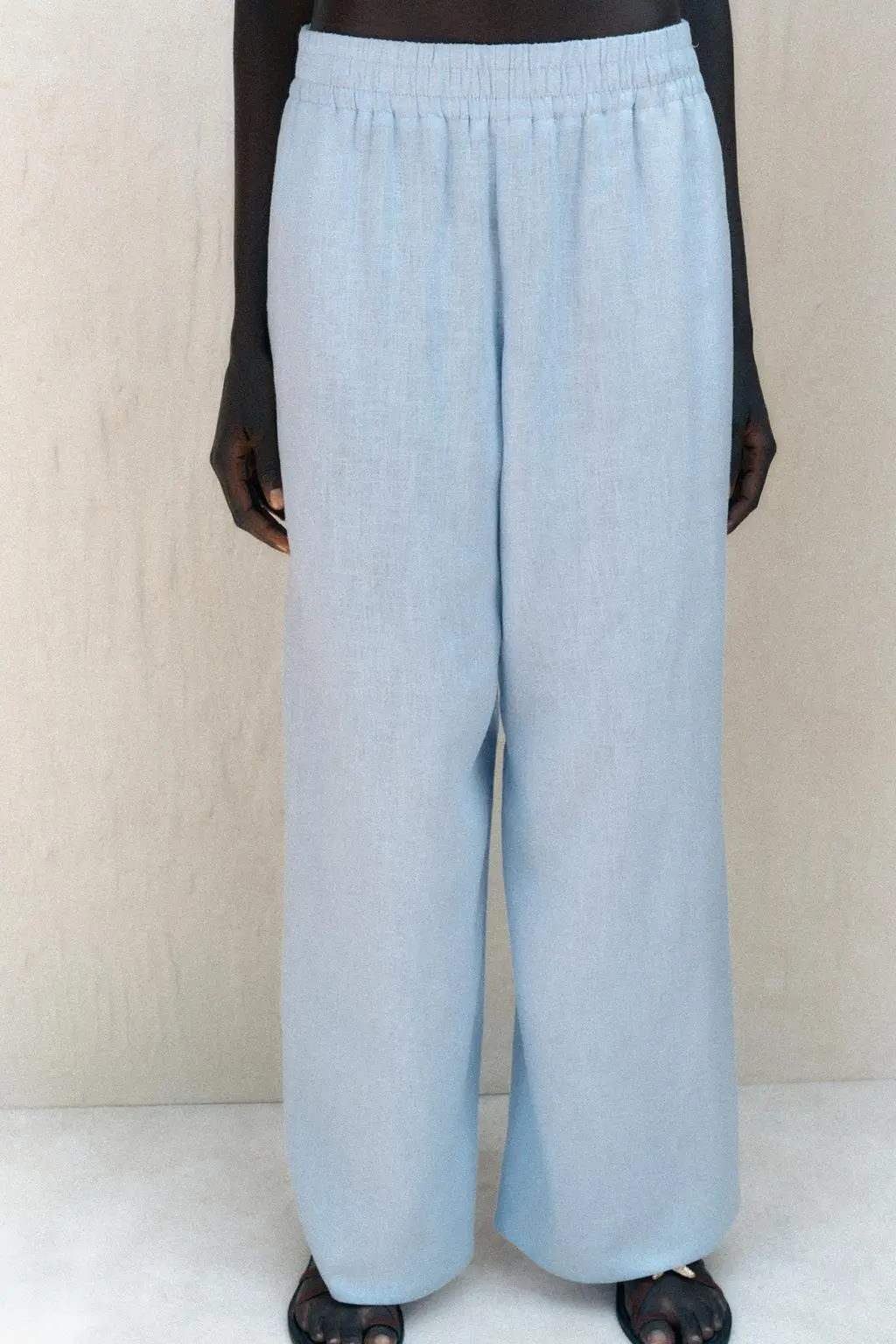 zara product image