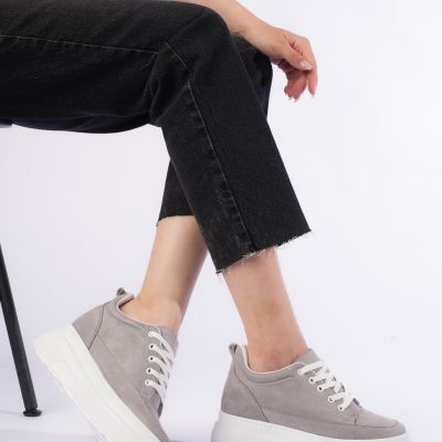 کفش اسپرت زنانه سفید پاشنه‌دار مخفی Sneaker - خاکستری