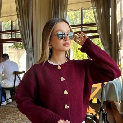 هیرکای تریکو زرد لیمویی با دکمه‌های قلبی شکل - شرابی