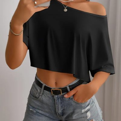 تیشرت کراپ زنانه یقه قایقی شانه‌افتاده - مشکی