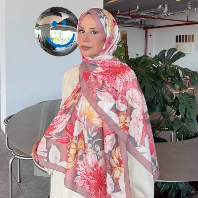 شال زنانه پنبه‌ای طرح قومی ایلهام سری مشکی و طوسی گرادیان ps136 - Kahve-Pembe