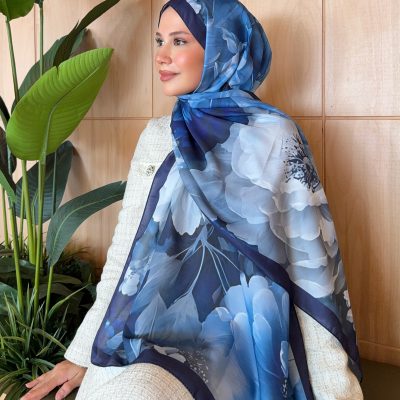 شال نخی نرم طرح‌دار Soon سری مشکی و سفید ps104 - Mavi -Lacivert