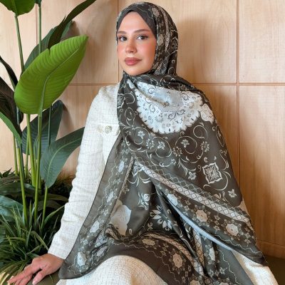 شال نخی نرم طرح‌دار Soon سری مشکی و سفید ps104 - Koyu Haki