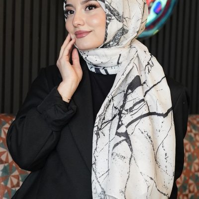 شال پنبه‌ای سفید طرح مرمر