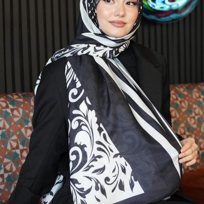 شال تسه‌تور طرح دار با پارچه کرپ - Siyah - Beyaz