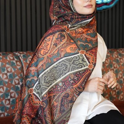 شال تسه‌تور طرح دار با پارچه کرپ - قهوه‌ای