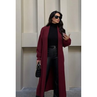 هیرکا پلوش زنانه کرم رنگ اورسایز با بافت نرم - شرابی