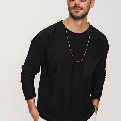 پلیور نازک مردانه مشکی Hero با یقه اسکی و دوخت نمایان و جیب دار