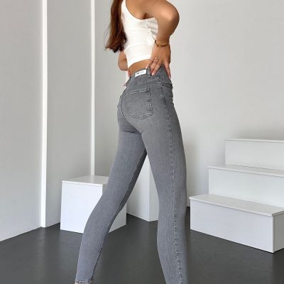 شلوار جین زنانه لاکچری مدل JENNIE-BLUE BLACK-K، اسکینی سوپر فیت، کمر بلند و کشسان - خاکستری