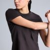 تیشرت آستین کوتاه زنانه اکرو مدل 3437200 از جنس پنبه ۱۰۰٪ — قهوه‌ای Defacto