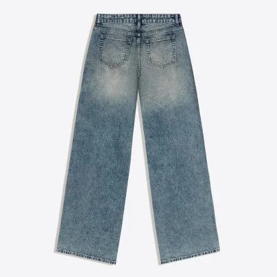 شلوار جین گشاد با کمر پایین bershka