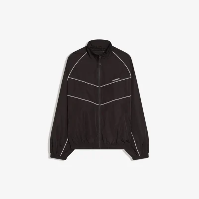 کت تکنیکال برشکا – استایل مدرن و کاربردی مردانه bershka