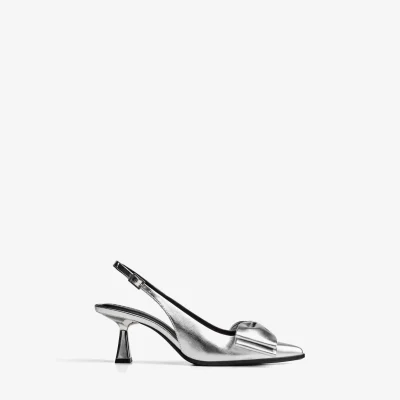 کفش پاشنه‌بلند چرمی مجلسی زنانه bershka