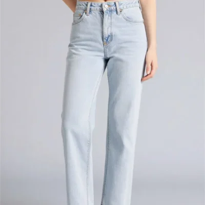 شلوار جین زنانه ماوی مدل Comfort Straight High Waist با افکت شسته Defacto