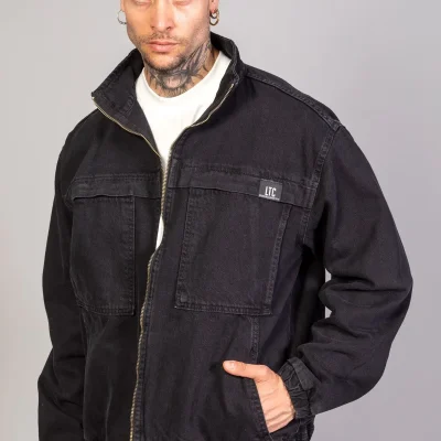 کت بمبر جین مردانه اورسایز مشکی با مدل واش و زیپ LTC Jeans