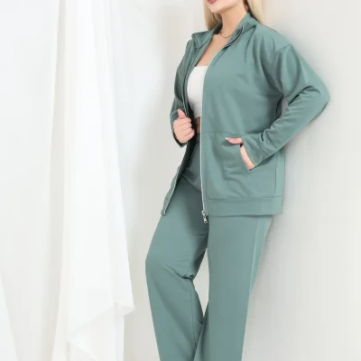 ست ورزشی زنانه سایز بزرگ با زیپ و یقه ایستاده، آستین بلند و راحت Suranur