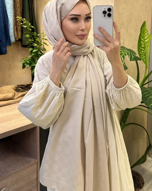 شال پنبه‌ای ابریشمی طرح‌دار
