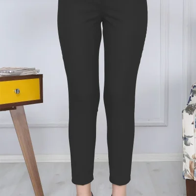 شلوار پارچه‌ای لایکرا دار پاچه راسته با کمربند مشکی G011 GUL Moda
