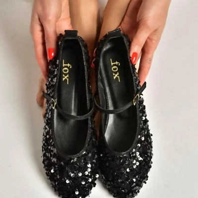 بابت زنانه مشکی با پولک‌های درخشان Y250322040 FOX Shoes