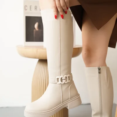 چکمه زنانه مدل D942 ضد سرما Daxtors