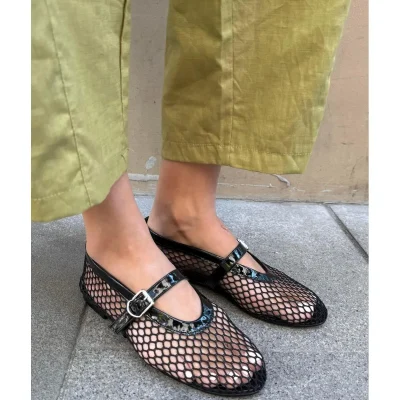 بابت سیاه Cody با جزئیات کمربند فیله بزرگ Eataly Shoes