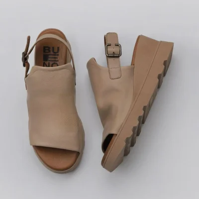 صندل پاشنه‌دار زنانه چرم مصنوعی Vizon Deri مدل 01wy8603 Bueno Shoes