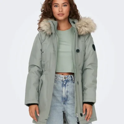پارکا زنانه سبز با کاپوت 15304625 Only