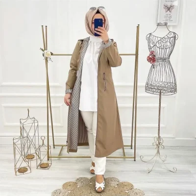 کت بارانی زنانه لاکیورت با آستر خط‌دار و ضد آب - بژ