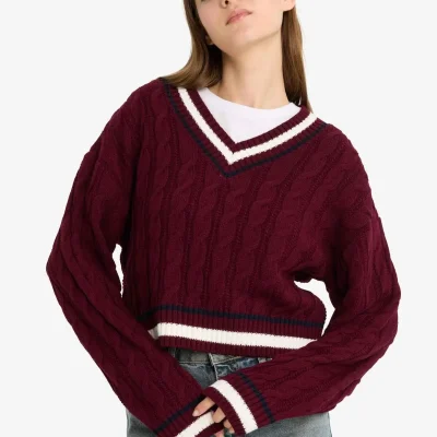 کاپشن زنانه سبز رنگ با یقه V و بافت مویی مدل C7321AX/GN744 - Bordo-BR456 Coool