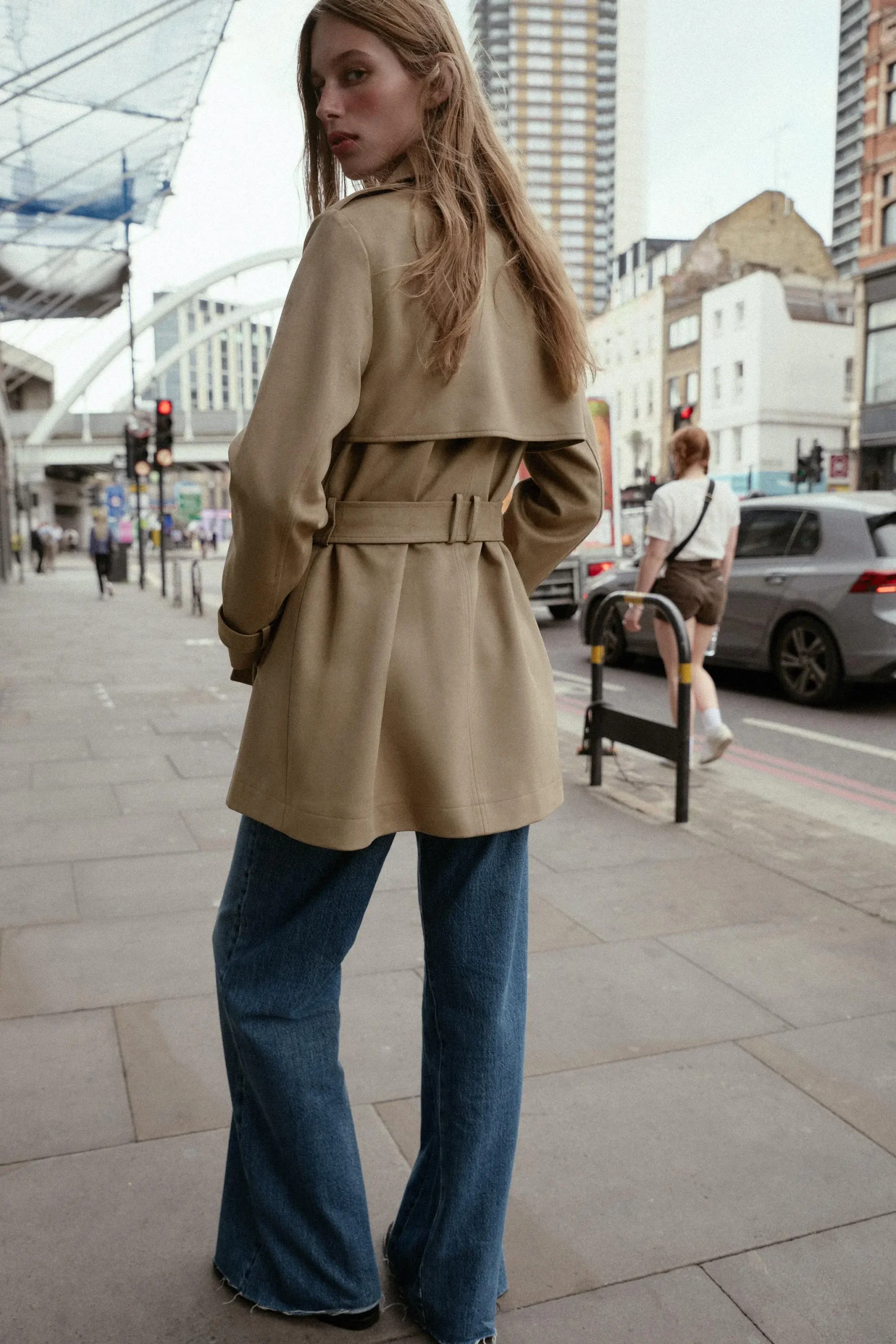 zara product image