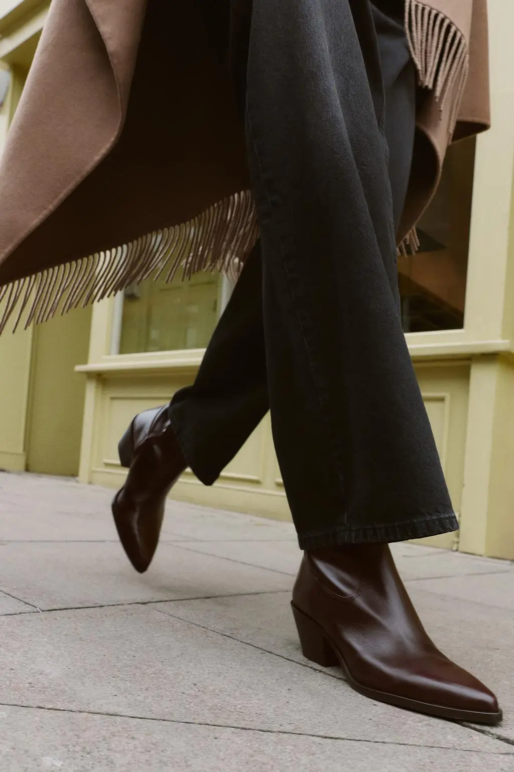 zara product image